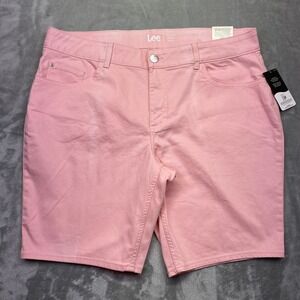 Lee Regular Fit Bermuda‎ Mid Rise Coral Pink Women's Shorts Sz 20W NWT Faded 40"